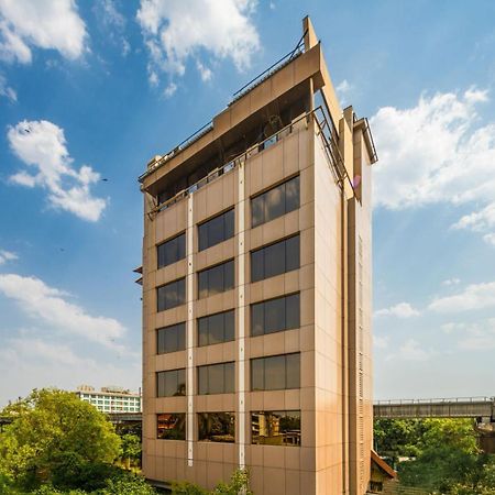 Hotel Peninsula Redpine Mumbai  Buitenkant foto