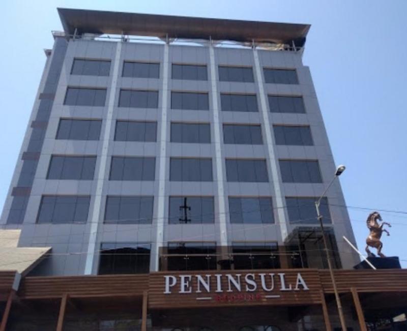 Hotel Peninsula Redpine Mumbai  Buitenkant foto